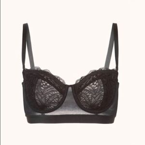 NEW The Lace Strapless